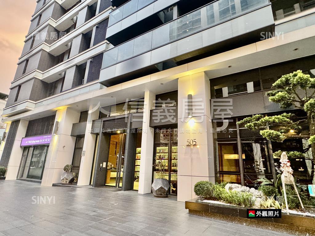 京城君匯三房雙平車豪邸房屋室內格局與周邊環境
