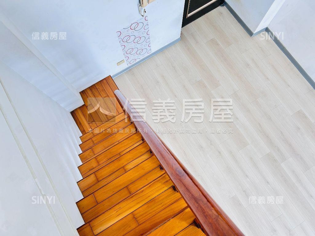 寶山名邸明亮有車位房屋室內格局與周邊環境