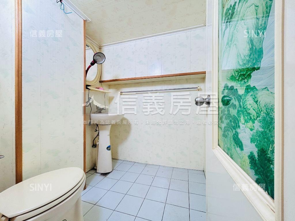 寶山名邸明亮有車位房屋室內格局與周邊環境