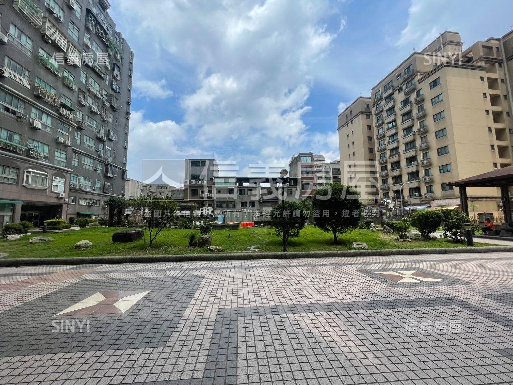 寶山名邸明亮有車位房屋室內格局與周邊環境