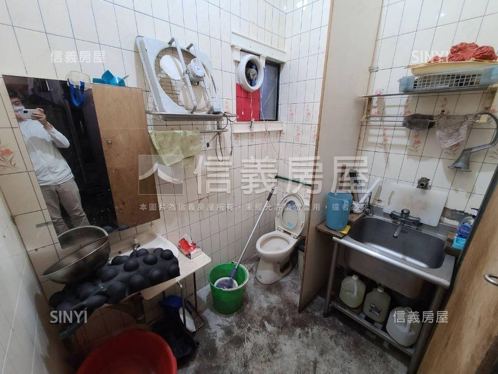 黑殿旁角間潛力金店房屋室內格局與周邊環境