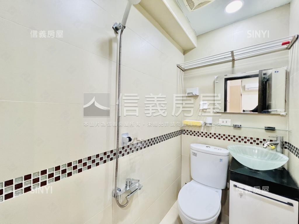 近環球頂天立地三房車位房屋室內格局與周邊環境