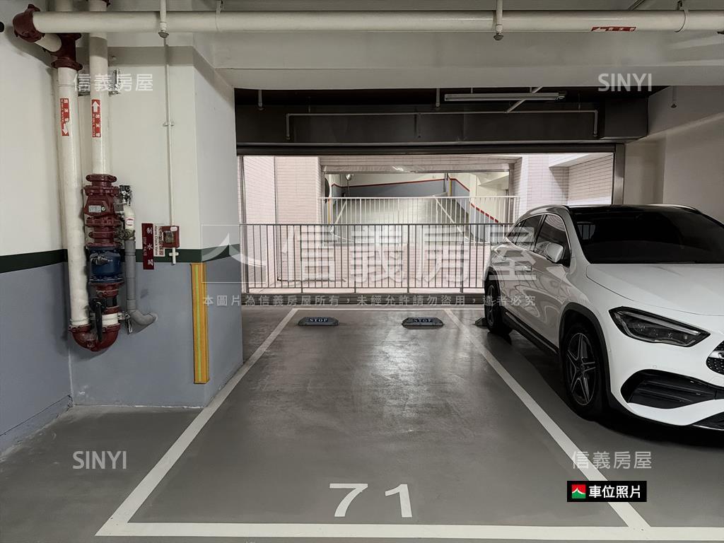 歡迎出價高鐵特區店面房屋室內格局與周邊環境