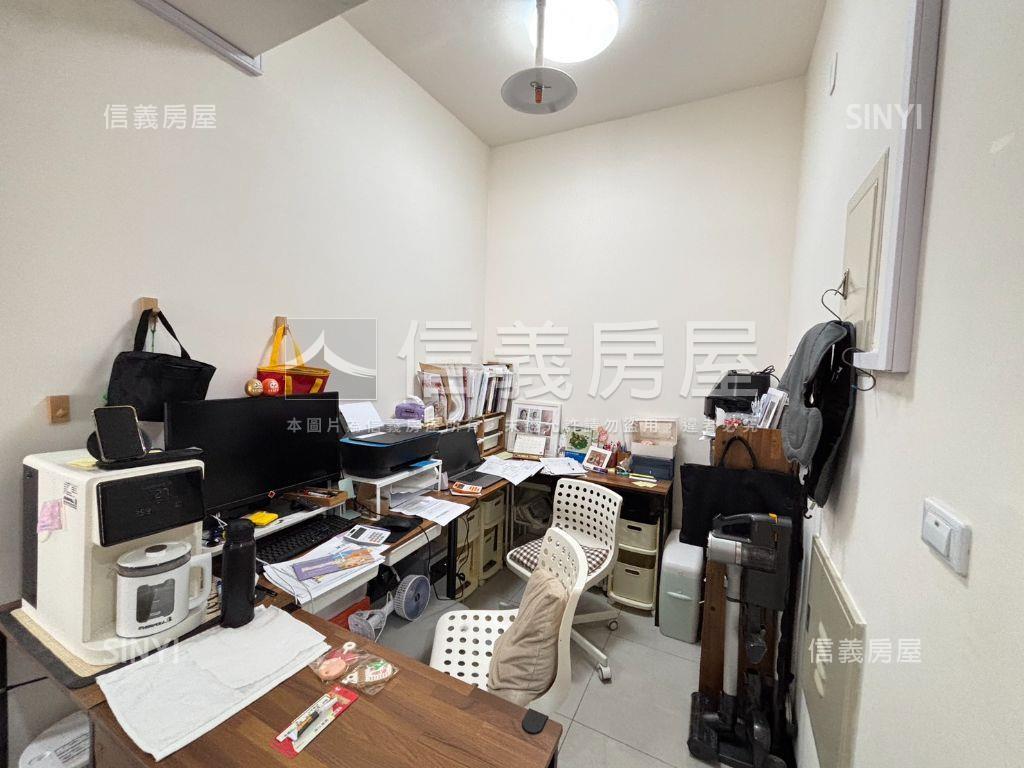 安南蛋黃高樓２＋１房平車房屋室內格局與周邊環境