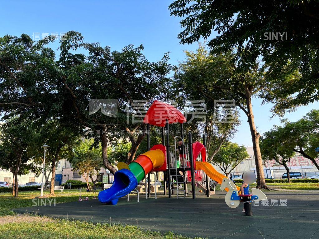 安南蛋黃高樓２＋１房平車房屋室內格局與周邊環境