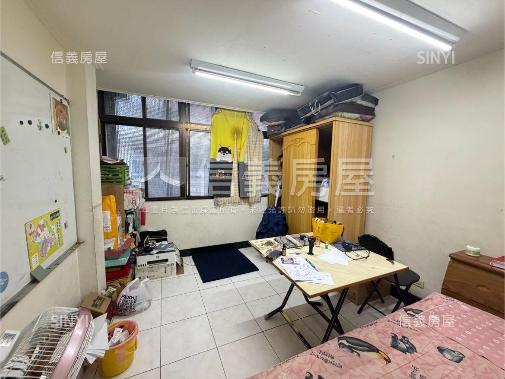 一層一戶美寓房屋室內格局與周邊環境