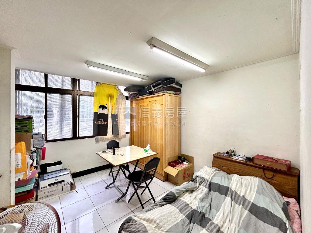 一層一戶美寓房屋室內格局與周邊環境
