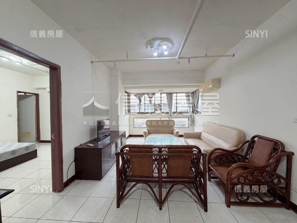 國安國宅雙衛開窗帝王戶房屋室內格局與周邊環境