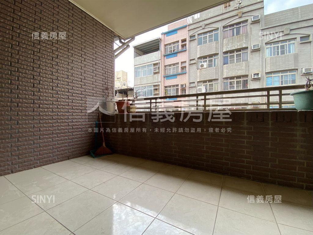 新田路‧透天金店房屋室內格局與周邊環境