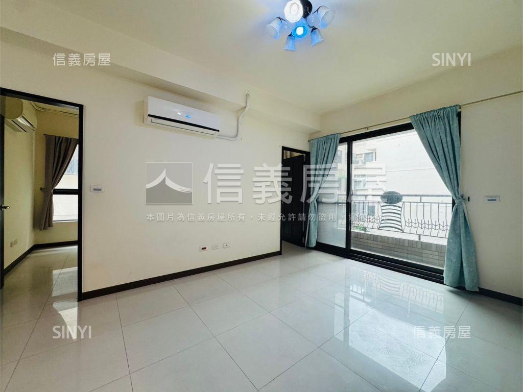 機能佳美樂地２房有車位房屋室內格局與周邊環境