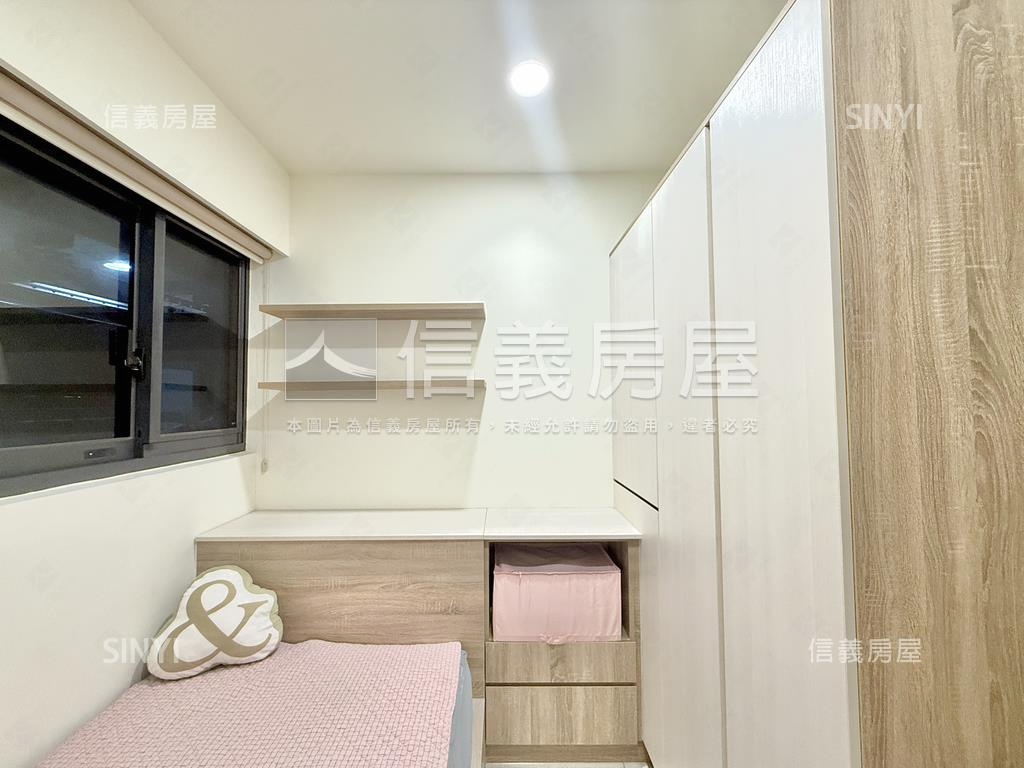 新案河景三房車位房屋室內格局與周邊環境