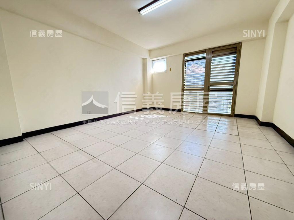 近大東捷運電梯亮四房房屋室內格局與周邊環境