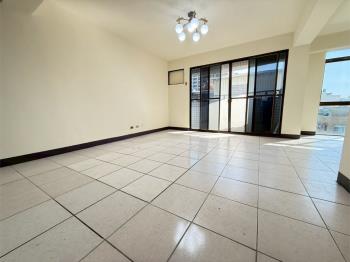 近大東捷運電梯亮四房