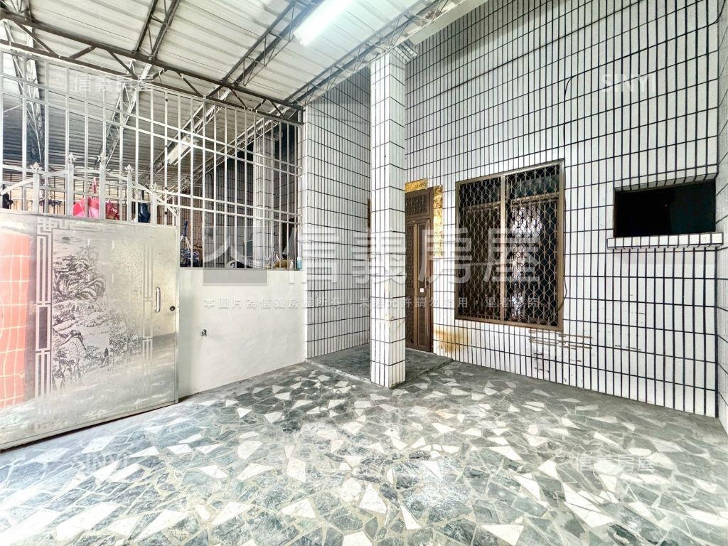 楠梓正街上低總價車墅房屋室內格局與周邊環境