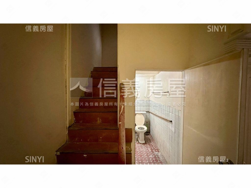 竹北大地坪新光街透天房屋室內格局與周邊環境