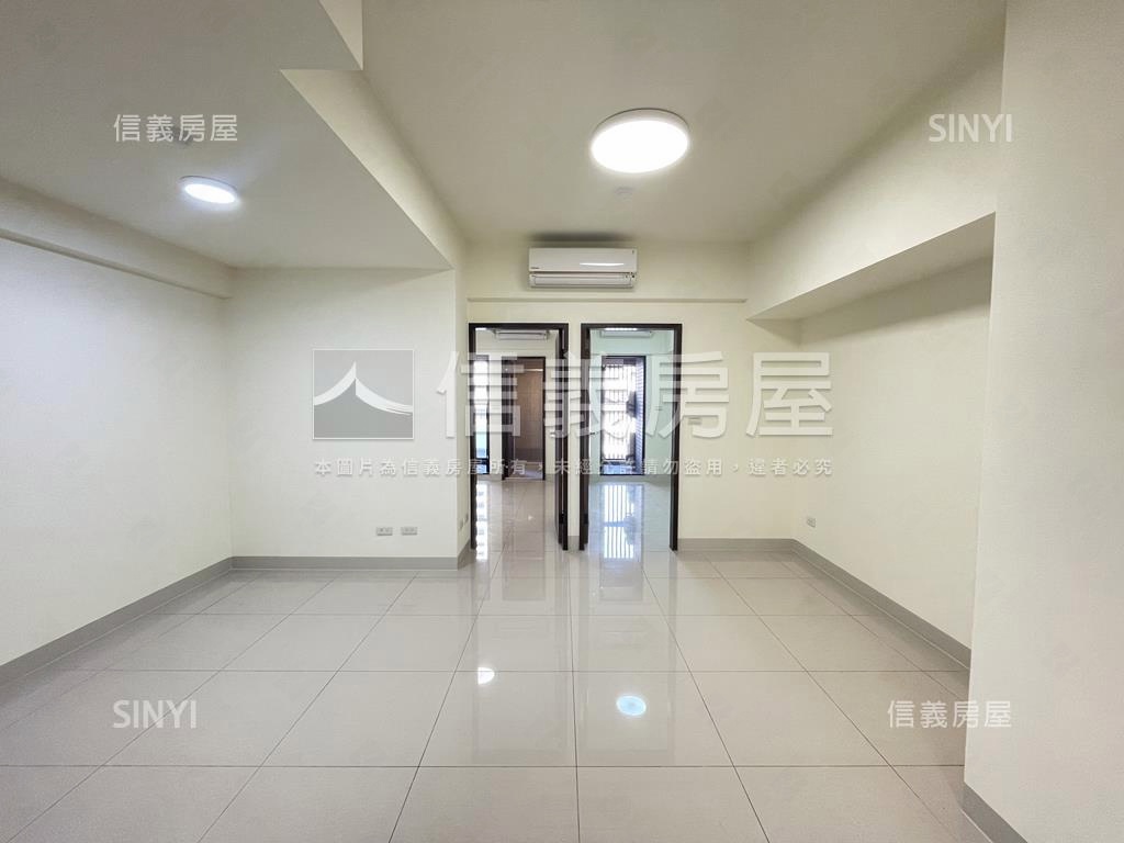 Ｙ１５捷運亞灣大兩房兩衛房屋室內格局與周邊環境