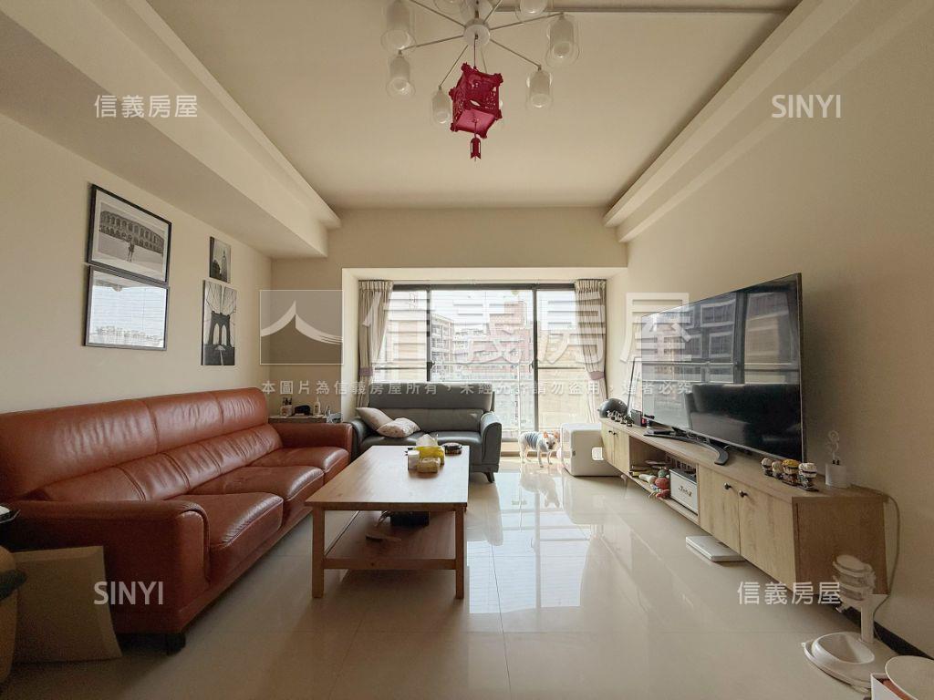 專任勇建薪傳前棟三房平車房屋室內格局與周邊環境