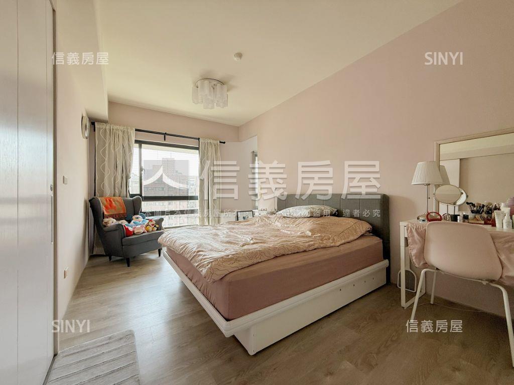 專任勇建薪傳前棟三房平車房屋室內格局與周邊環境