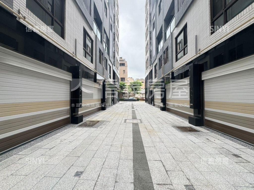 未來捷運全新電梯別墅房屋室內格局與周邊環境