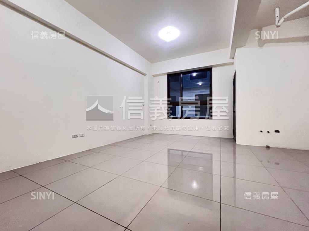 未來捷運全新電梯別墅房屋室內格局與周邊環境