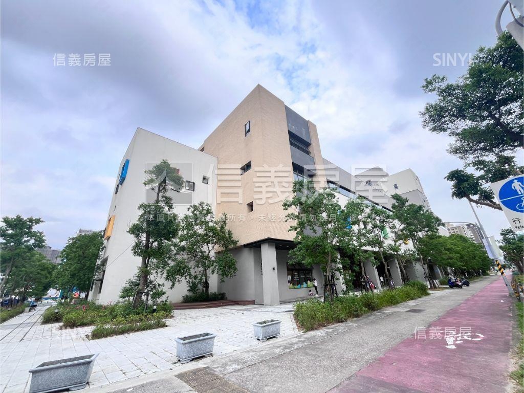 未來捷運全新電梯別墅房屋室內格局與周邊環境