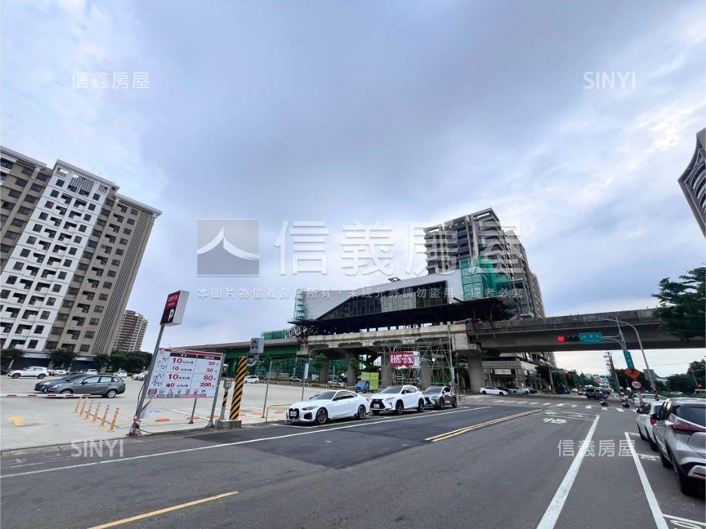 未來捷運全新電梯別墅房屋室內格局與周邊環境