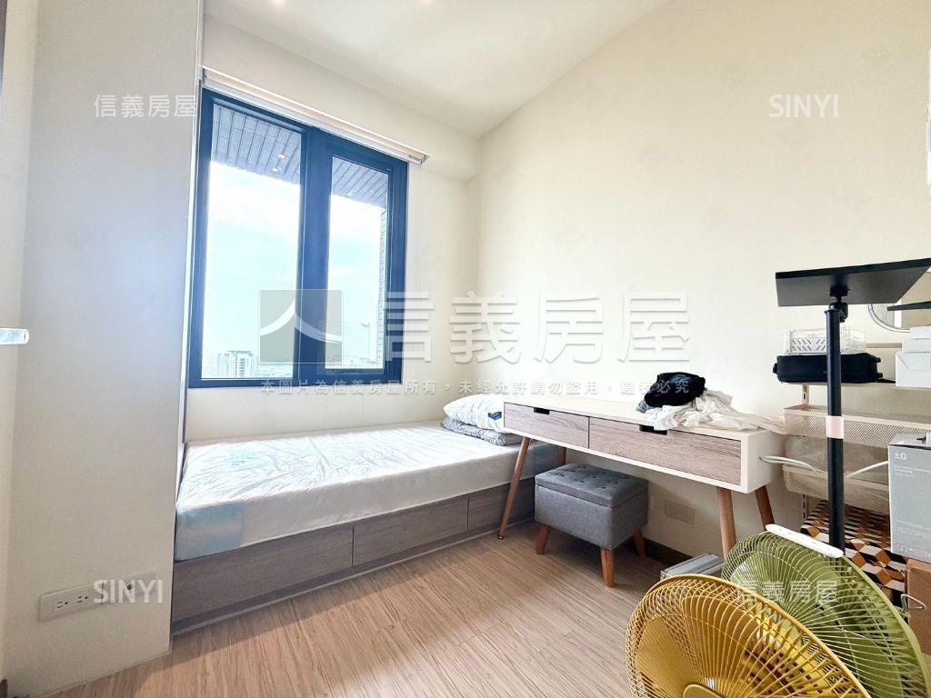 巨人｜頂樓視野２房房屋室內格局與周邊環境