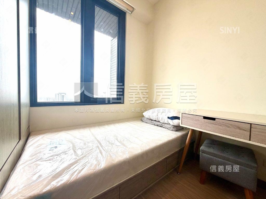 巨人｜頂樓視野２房房屋室內格局與周邊環境