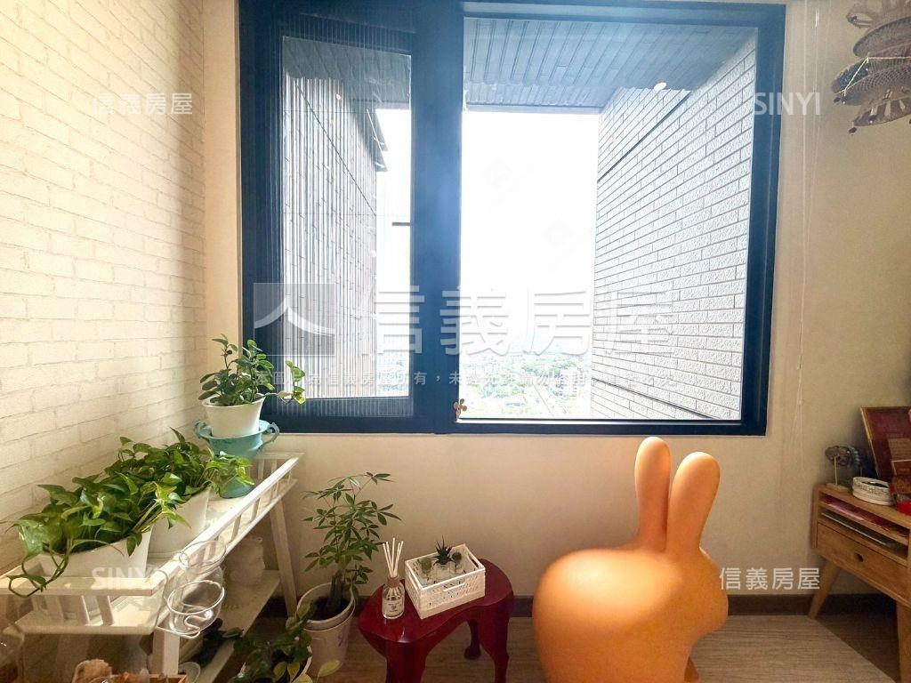 巨人｜頂樓視野２房房屋室內格局與周邊環境