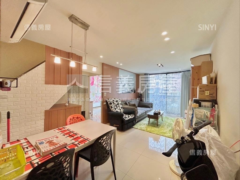 近大遠百５２創意宅露臺戶房屋室內格局與周邊環境