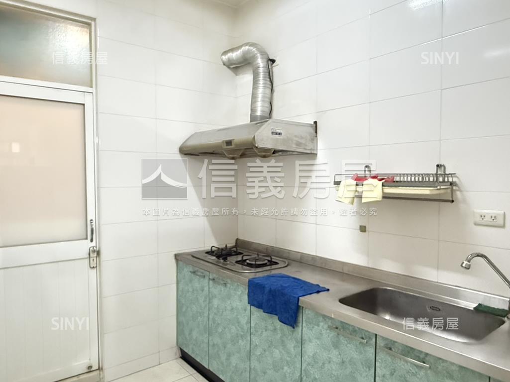 五甲溫馨３房２樓美寓房屋室內格局與周邊環境