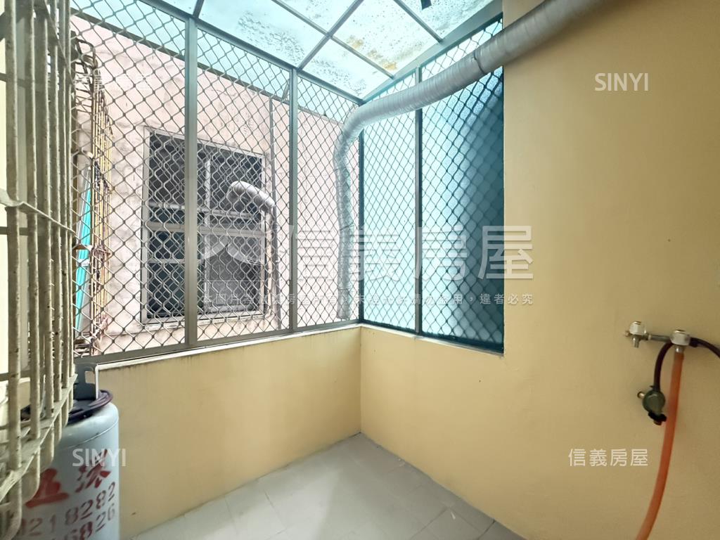 五甲溫馨３房２樓美寓房屋室內格局與周邊環境