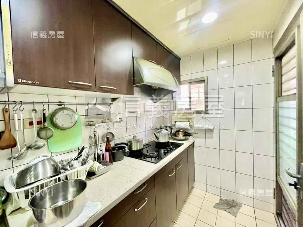 劍潭樹海邊間三房房屋室內格局與周邊環境