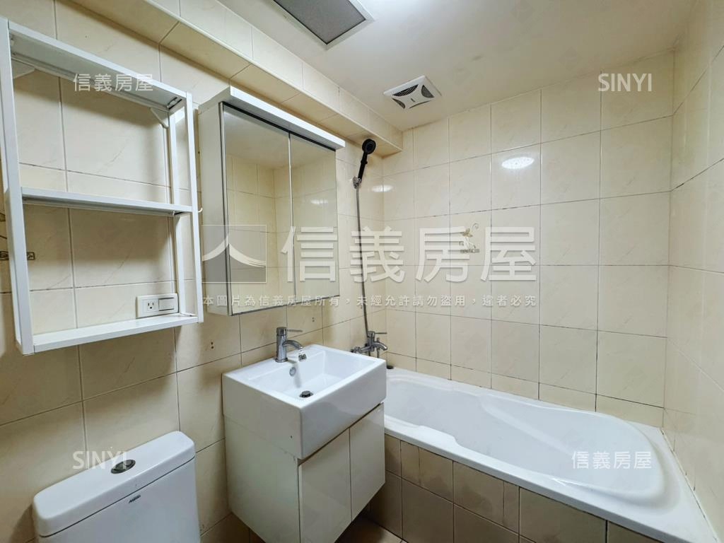 ［專任］海德堡誠意出售房屋室內格局與周邊環境