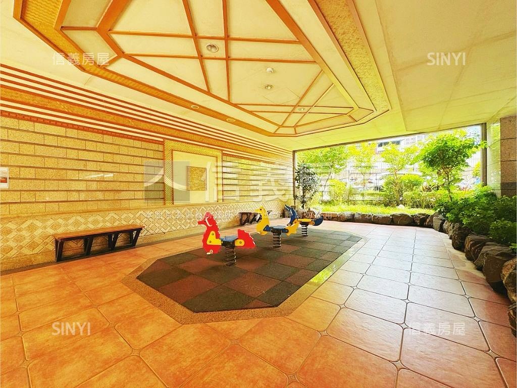 ［專任］海德堡誠意出售房屋室內格局與周邊環境