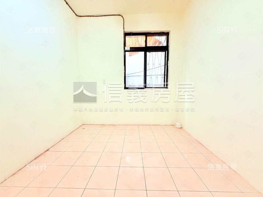 中正２樓★邊間３房★稀有房屋室內格局與周邊環境