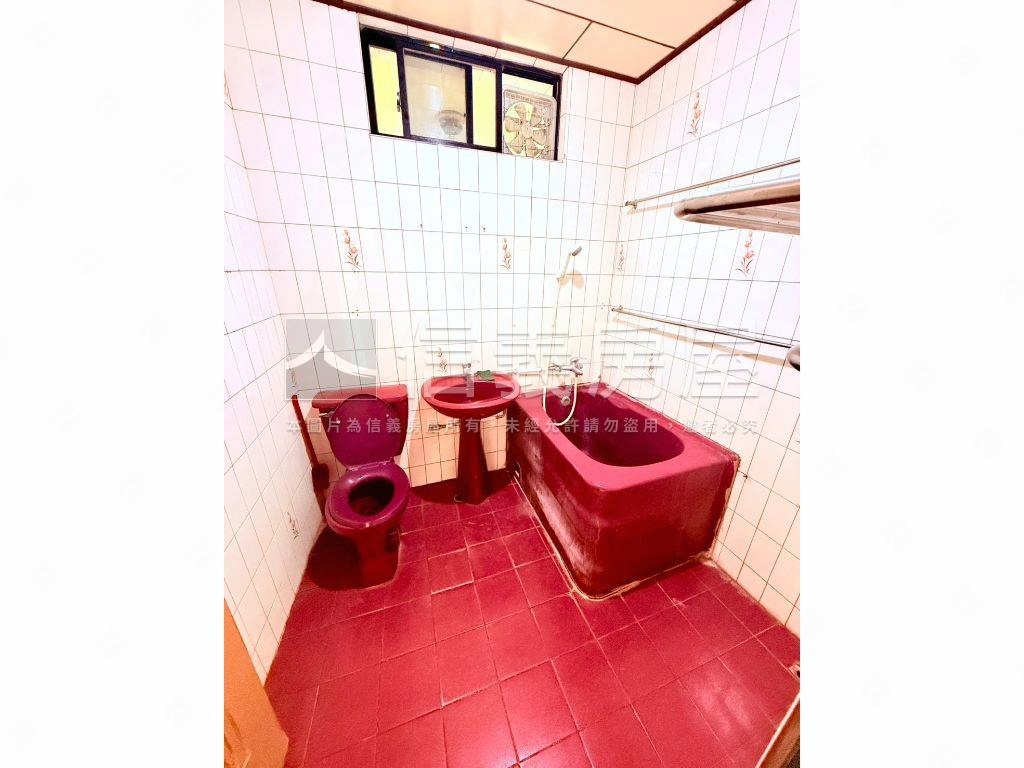 中正２樓★邊間３房★稀有房屋室內格局與周邊環境