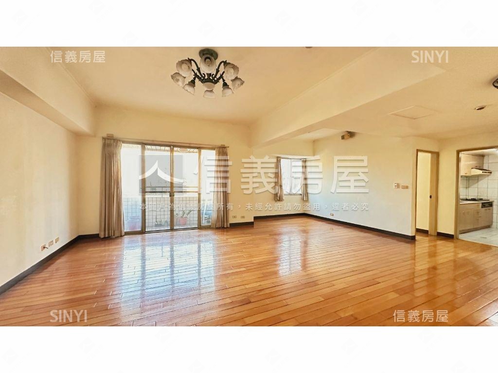 近勤美三房平車房屋室內格局與周邊環境