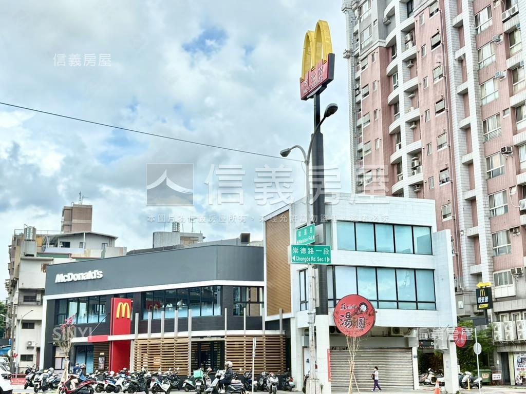 正進化北路大棟距美裝透店房屋室內格局與周邊環境