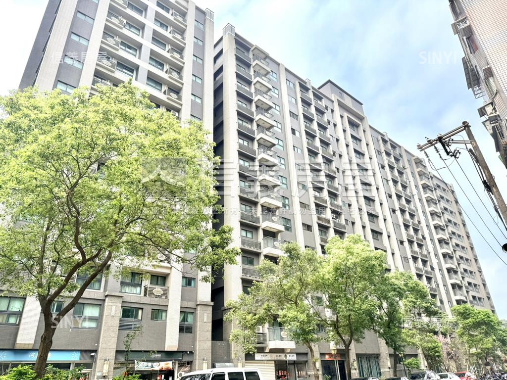 近未來捷運平鎮站收租店面房屋室內格局與周邊環境