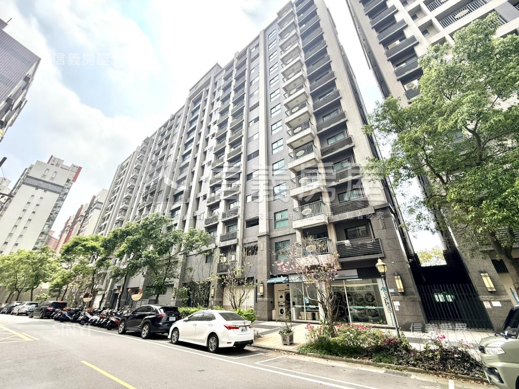 近未來捷運平鎮站收租店面房屋室內格局與周邊環境