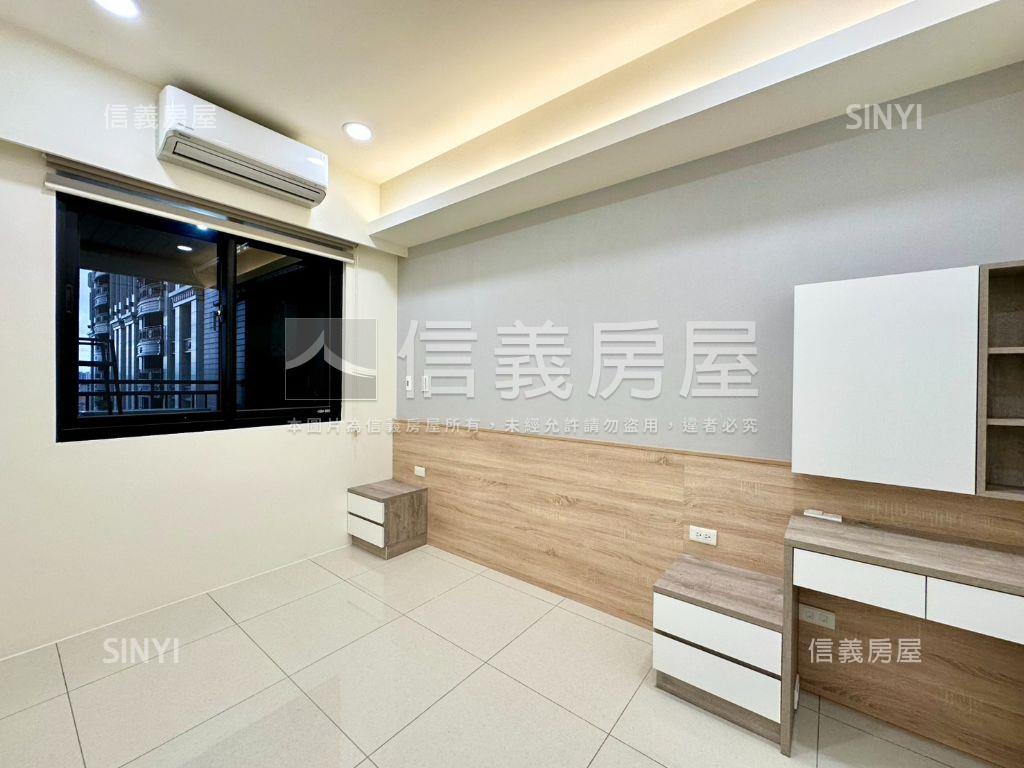 精緻捷仕堡電梯２房車位房屋室內格局與周邊環境