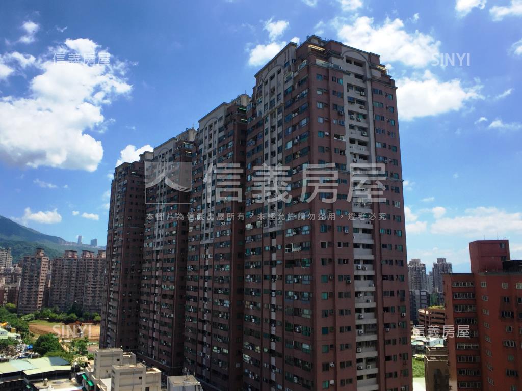 摩天高樓層精緻套房房屋室內格局與周邊環境