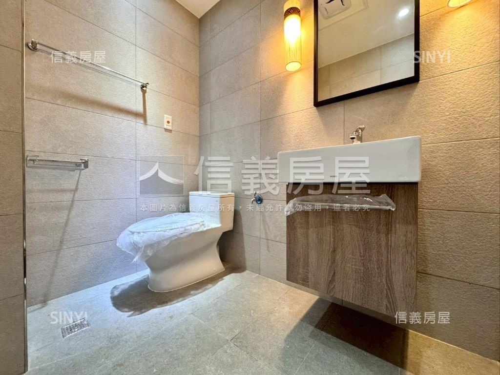 全新新平麗馳鉅作電梯店墅房屋室內格局與周邊環境