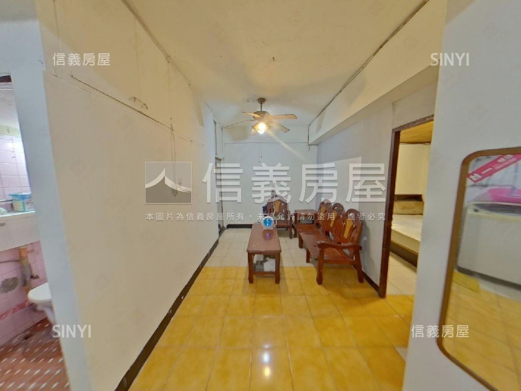 國泰街的一道光★溫馨好宅房屋室內格局與周邊環境