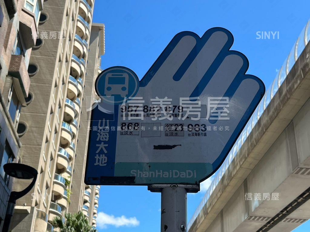 山海大地平面車位房屋室內格局與周邊環境