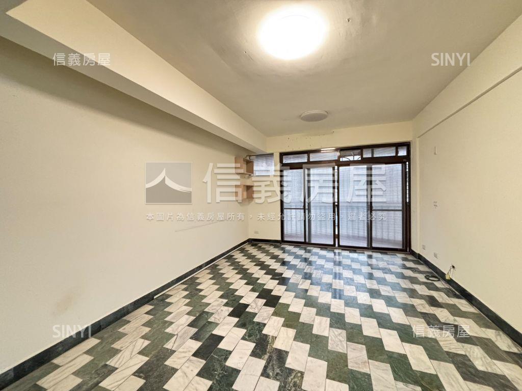 麗山學區稀有三房房屋室內格局與周邊環境