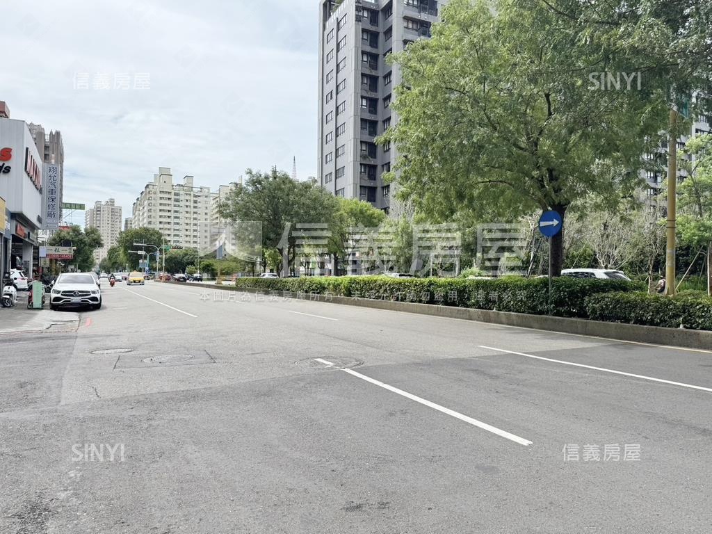 市政新銳高樓Ａ７三房平車房屋室內格局與周邊環境