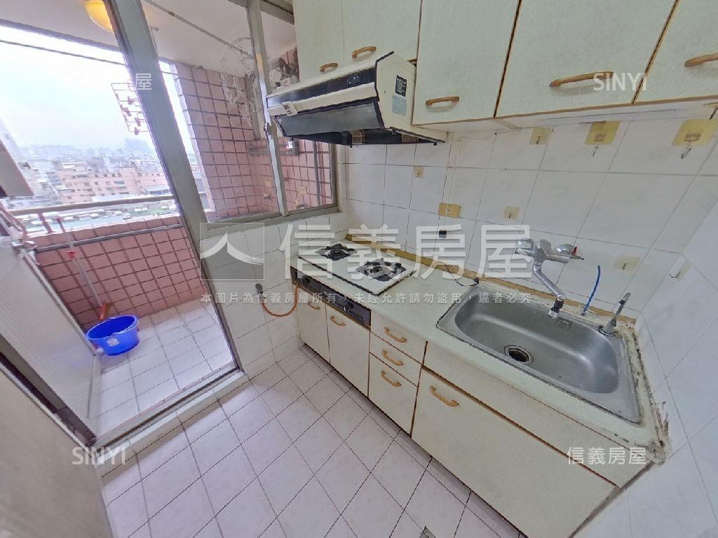 賺錢時代兩房視野屋房屋室內格局與周邊環境