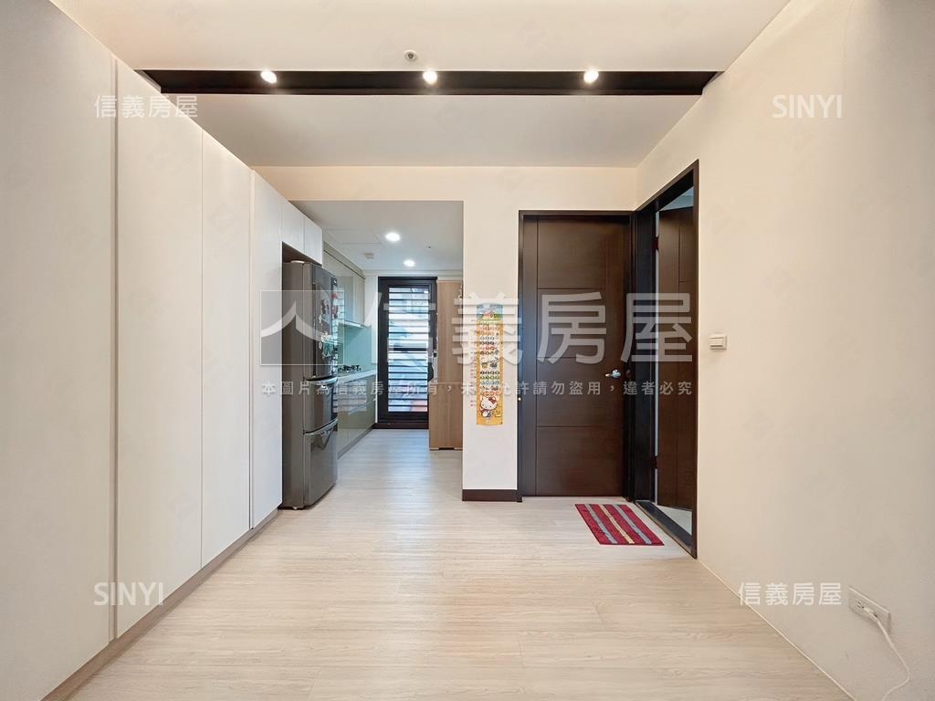 展志學稀有豪景宅邸雙車位房屋室內格局與周邊環境